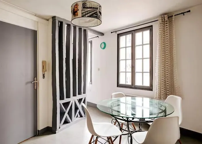 Le Carrel- F2-place Saint Marc Apartment *