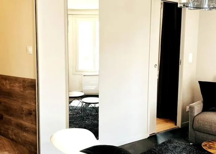 Apartment Le Carrel- F2-place Saint Marc