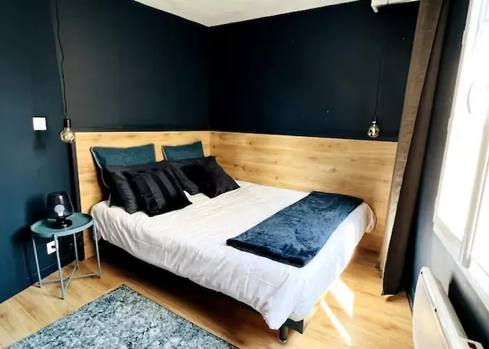 Apartment Le Carrel- F2-place Saint Marc